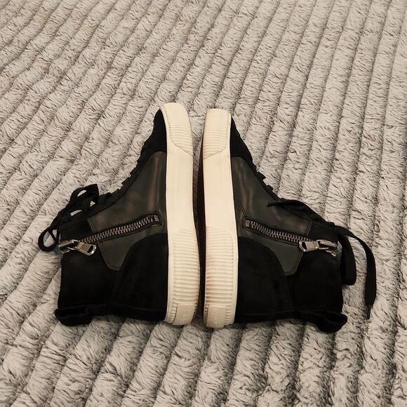 Black leather & suede Vince Kameron high top sneakers, excellent condition! - Picture 12 of 13